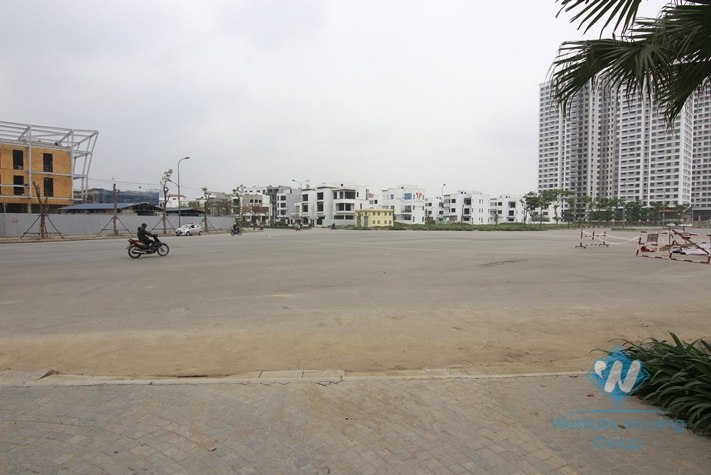 Big office for rent in diplomatic area, Tay Ho, Ha Noi